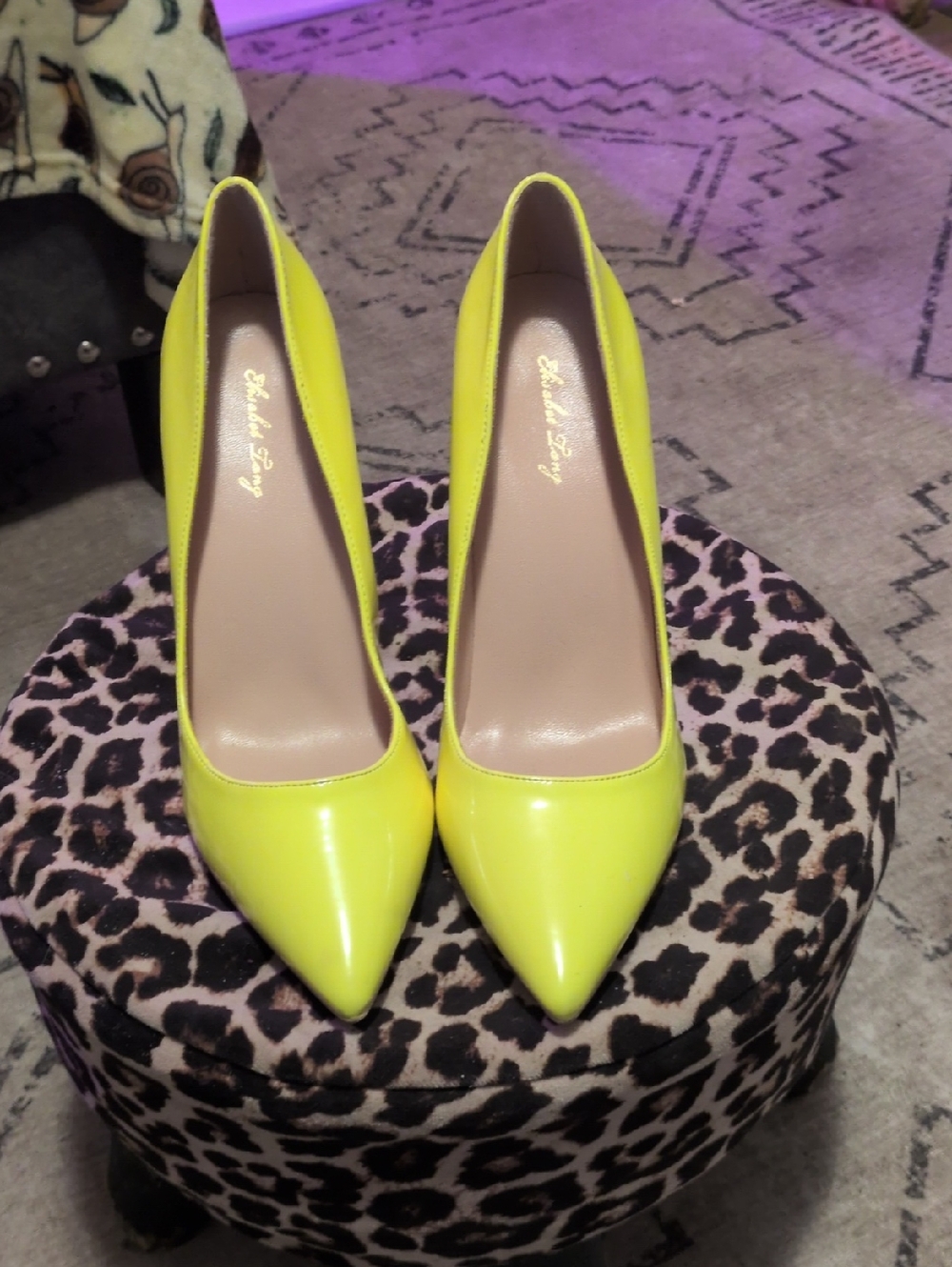 eshakti Neon Yellow Pointed Toe Pumps